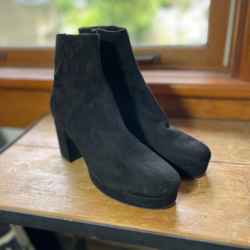 H&M Black Platform Boots